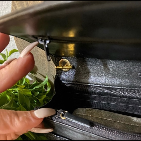 ⚜️Chanel Timeless WOC Two-Tone Gunmetal & Gold Wallet on Chain Caviar Crossbody - Picture 8 of 15